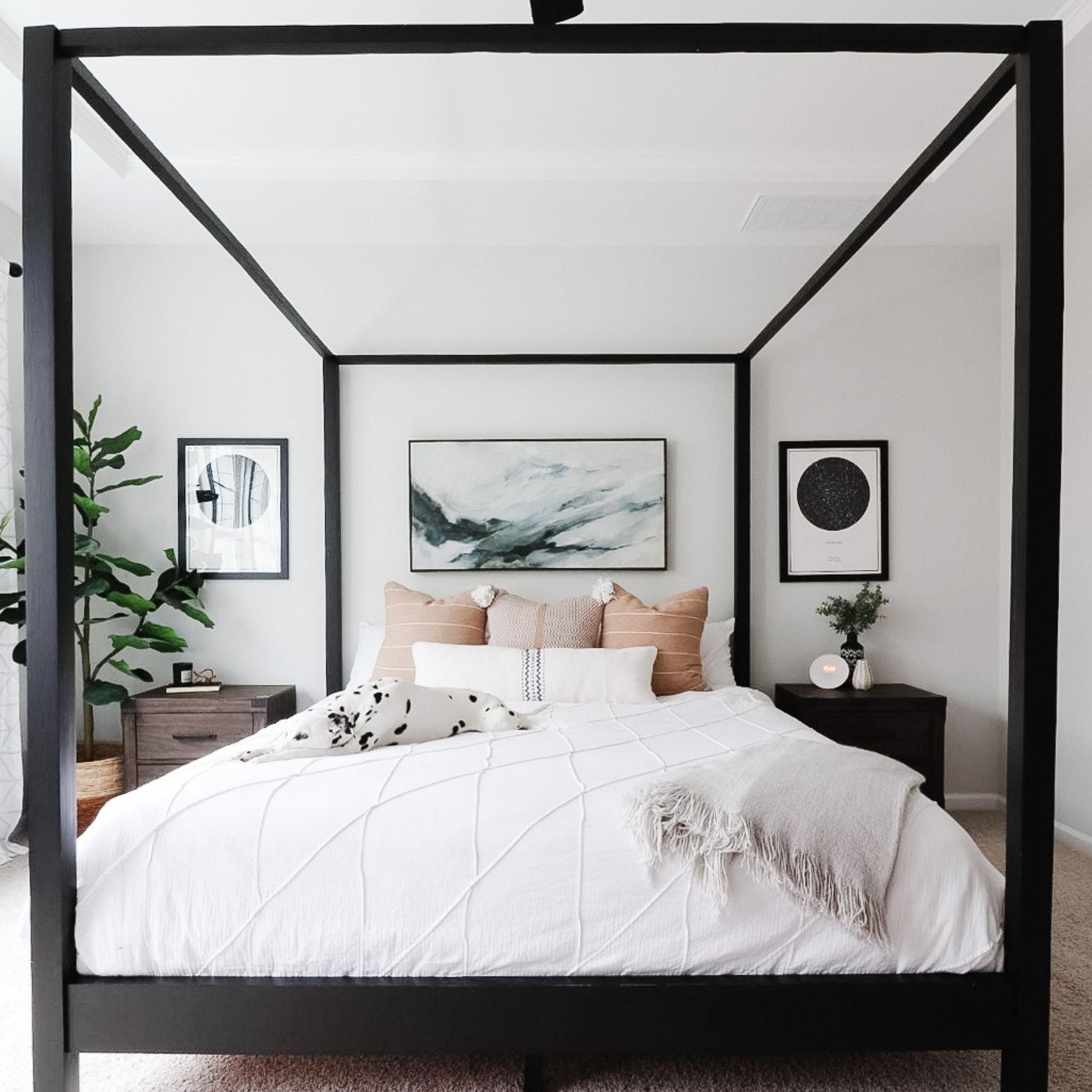 Canopy Bed inside a well decorated bedroom