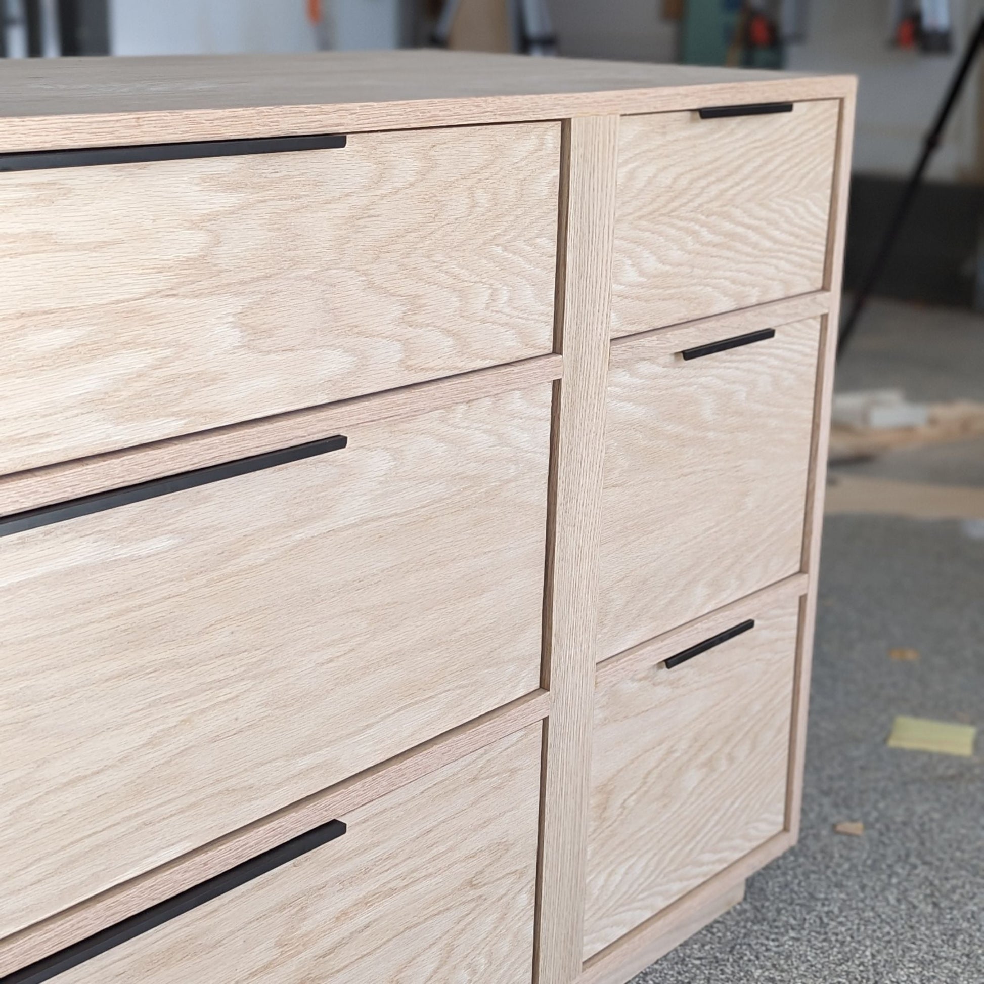diy modern dresser plans Modern 5 Drawer Dresser--{9 Step Printable Building Plans!}